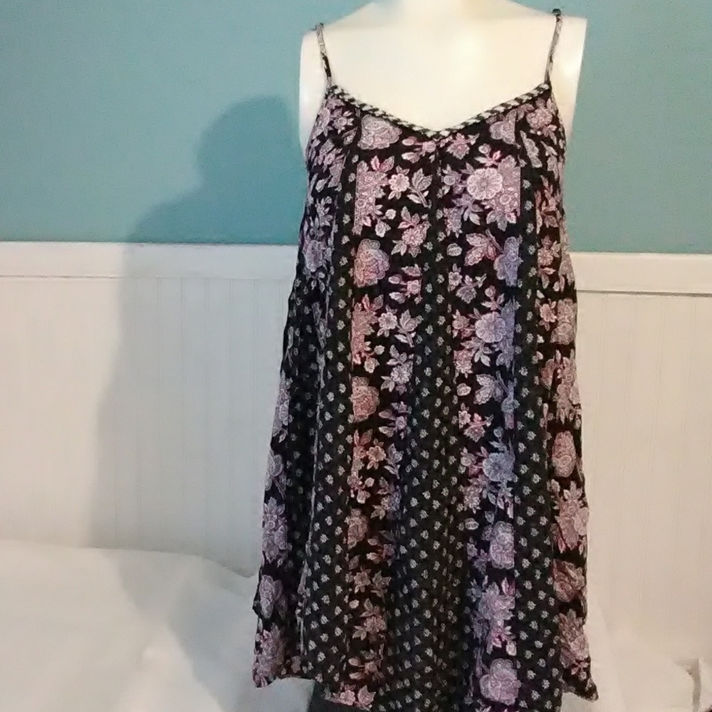 SALE American Eagle Outfitters Tank. Size S